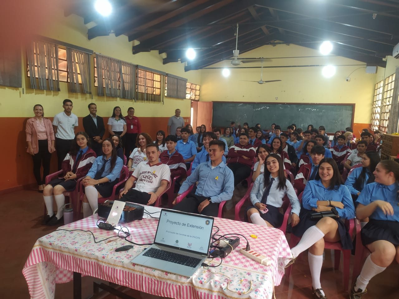 Realizan promoción de carreras en Colegio Nacional Mcal. Francisco Solano  López de Puente Kyjhá – Universidad Nacional de Canindeyú